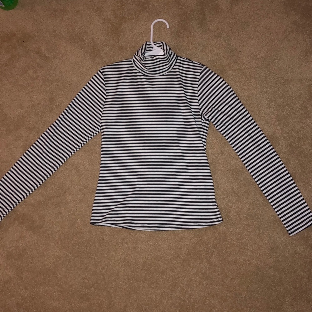striped charlotte russe shirt